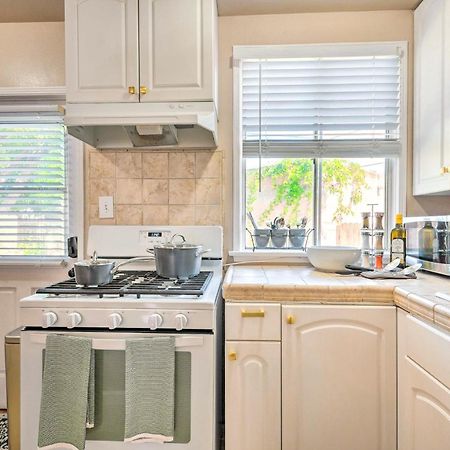 הוילה Stylish And Modern Burbank Gem With Private Yard! מראה חיצוני תמונה