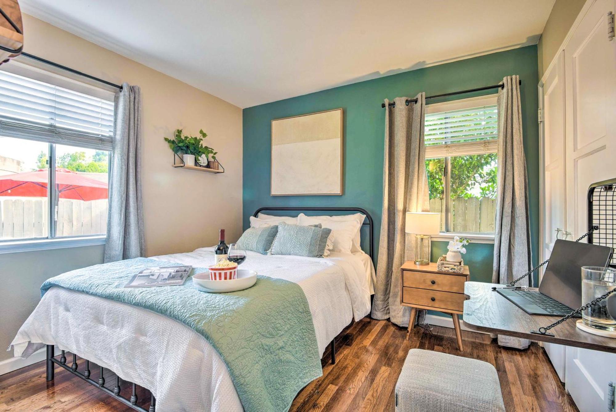 הוילה Stylish And Modern Burbank Gem With Private Yard! מראה חיצוני תמונה