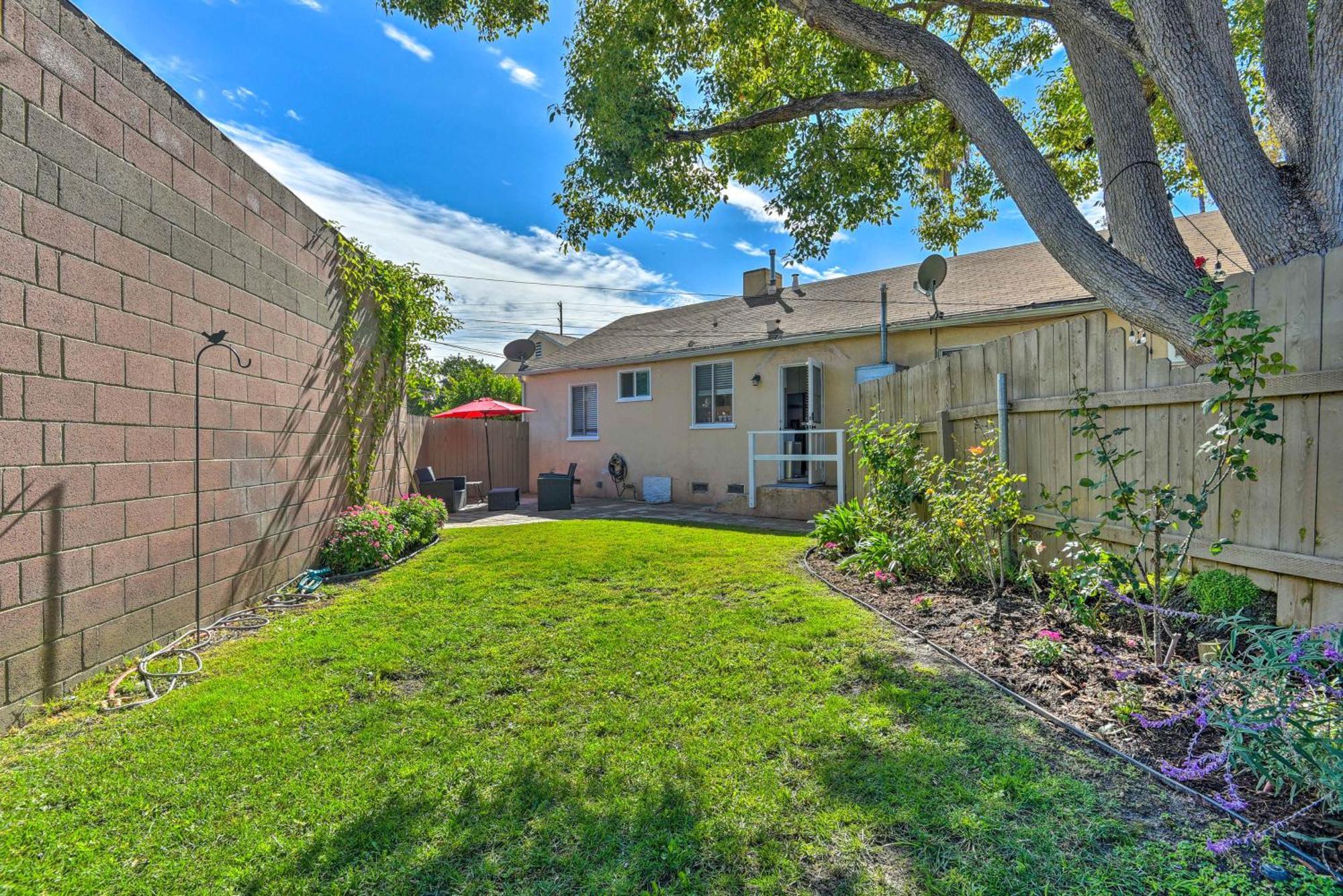 הוילה Stylish And Modern Burbank Gem With Private Yard! מראה חיצוני תמונה